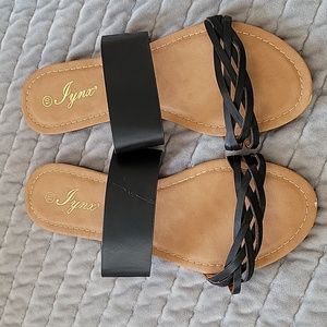 Womens Jynx Sandal